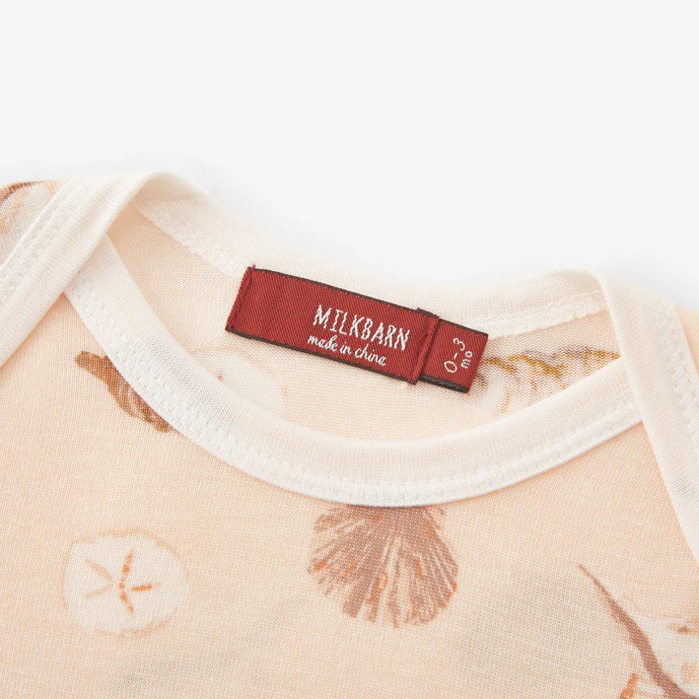 Seashells Newborn Gown and Hat Set by Milkbarn