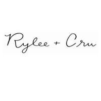 Rylee & Cru