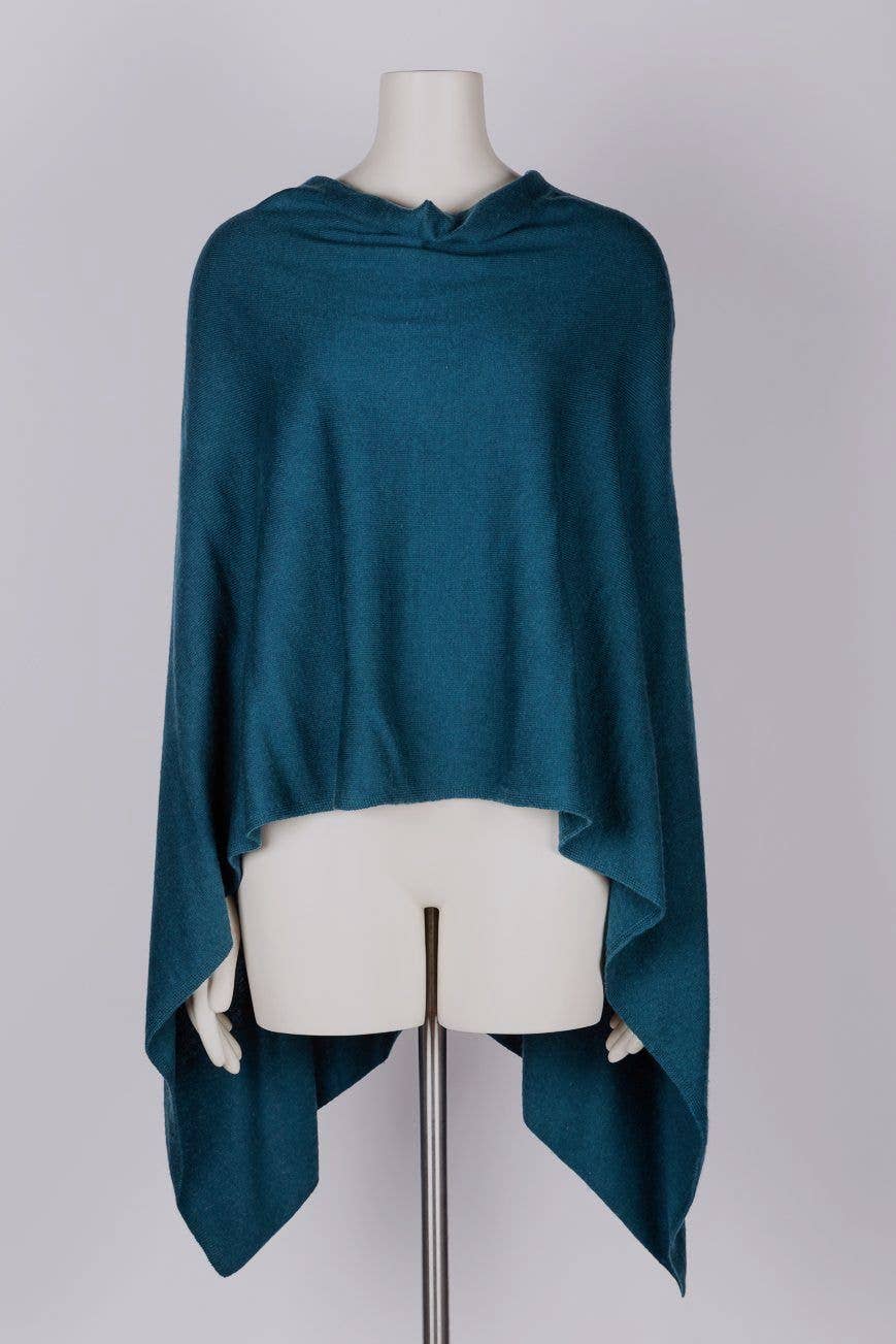 Cashmere Poncho in Pine Green