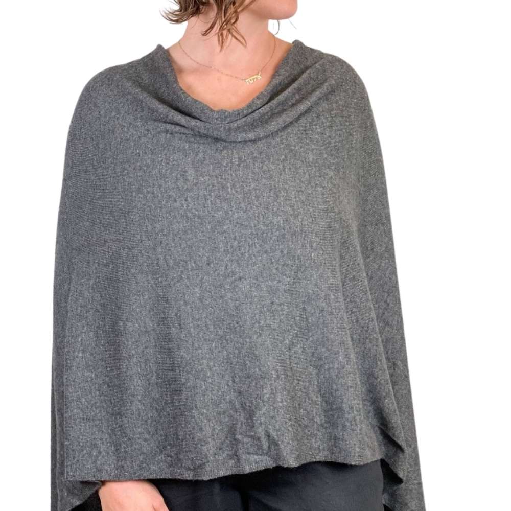 Cashmere Poncho in Charcoal