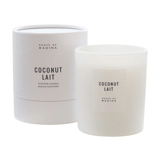 Coconut Lait Candle and round box in studio