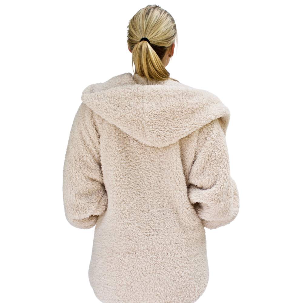 Sherpa Wrap in Fluffy Frappe by Nordic Beach