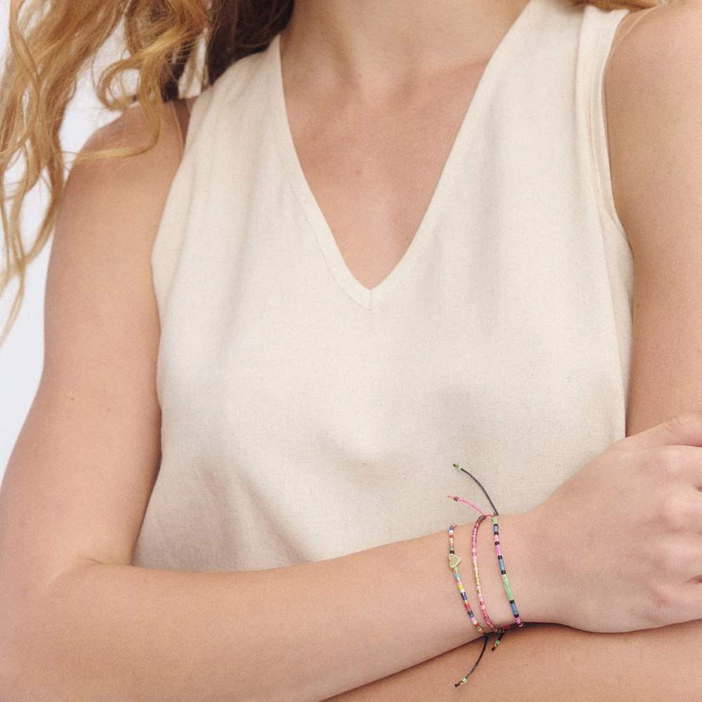 Cast of Stones Multi-Color Heart Bracelet