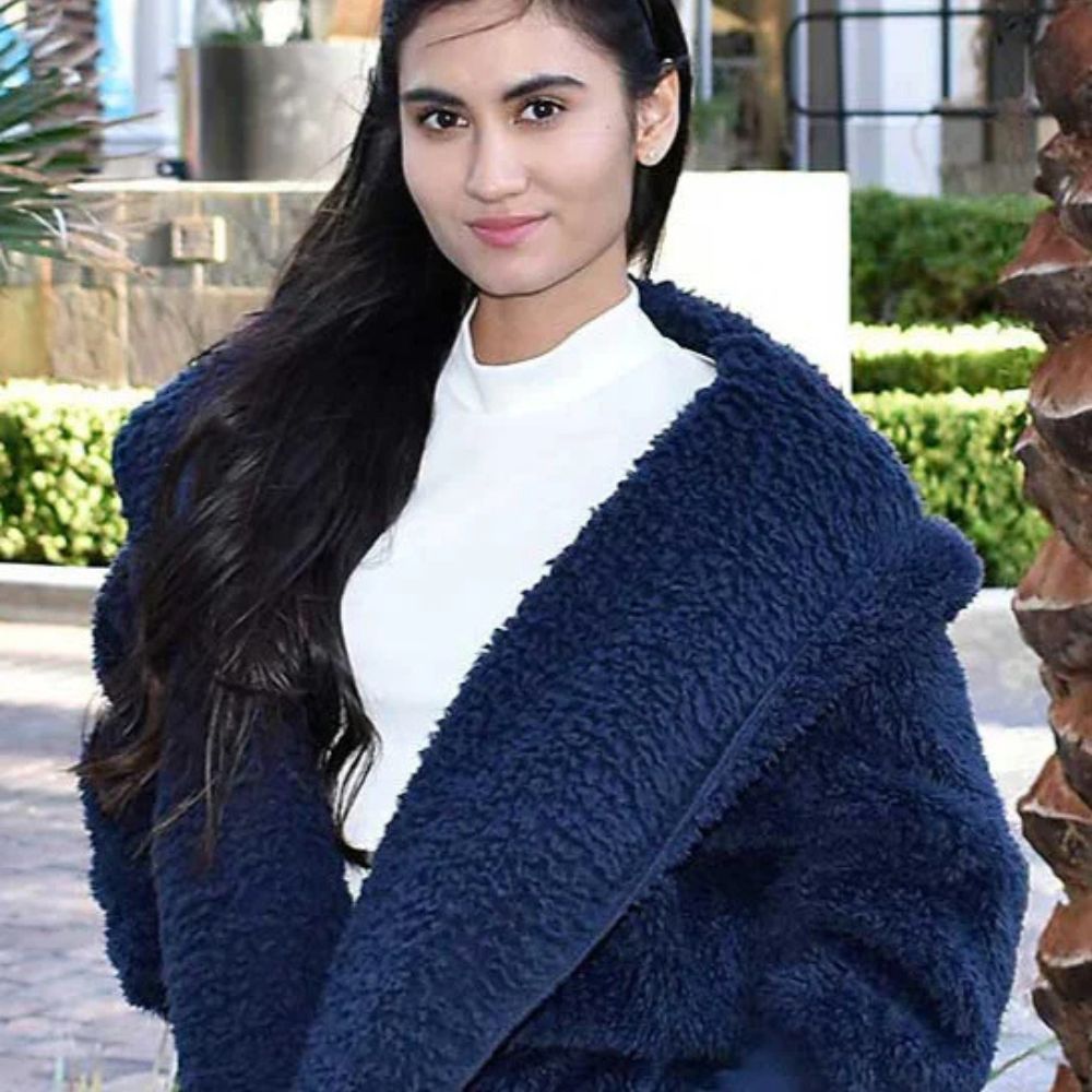 Sherpa Wrap in Midnight Navy by Nordic Beach