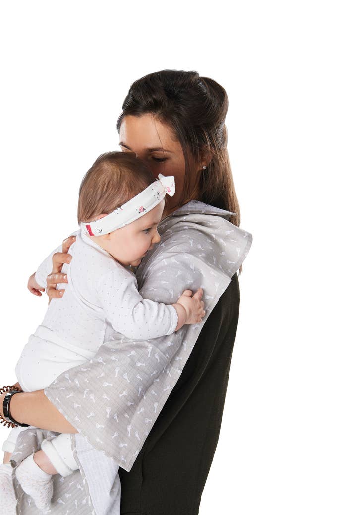 Sophie la Girafe Muslin Swaddle Set, view 6