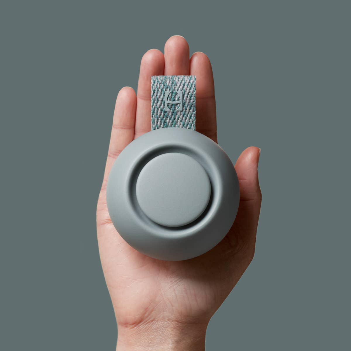 Hatch Rest Go Portable Sound Machine for Babies and Kids: Slate