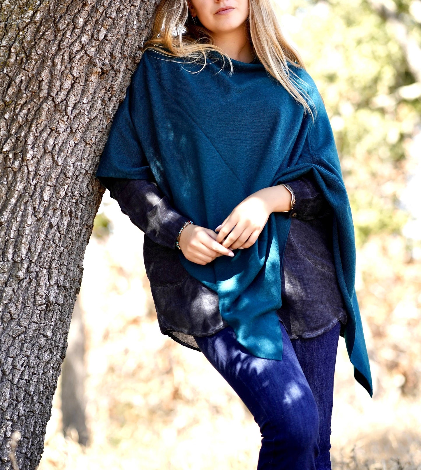 Cashmere Poncho in Pine Green