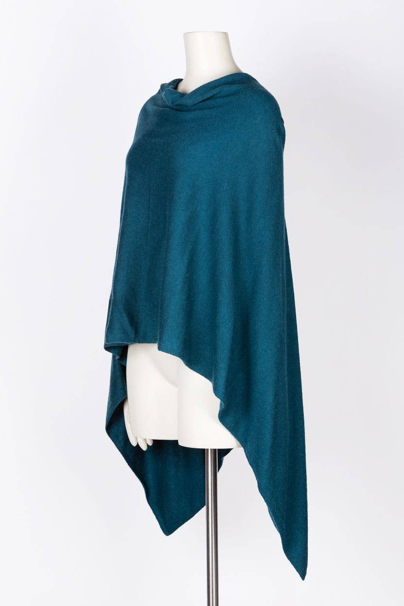 Cashmere Poncho in Pine Green