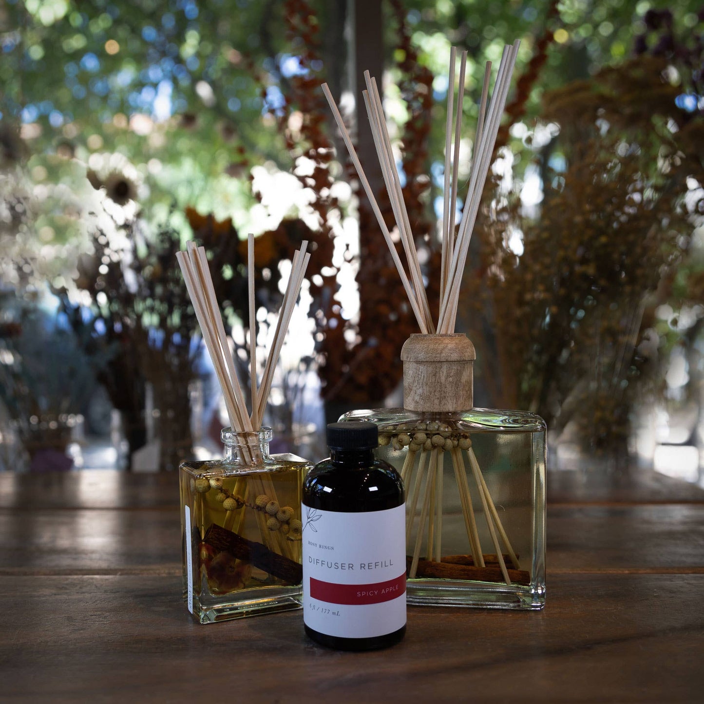 Rosy Rings Spicy Apple diffuser refill oil packaging, fall fragrance refill for botanical diffuser