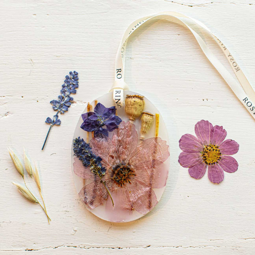 Rosy Rings Roman Lavender petite botanical sachet, hand-poured wax with bergamot and lavender